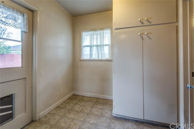 935 West 19th Street, Santa Ana, CA 92706