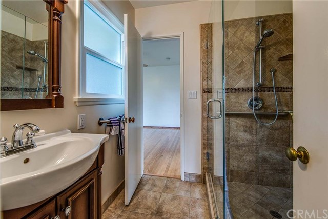 935 West 19th Street, Santa Ana, CA 92706
