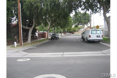 2326 N Hesperian Street, Santa Ana, United States 92706