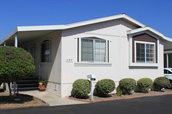 Fountain Valley Mobile Estates 109 Roadrunner LnFountain Valley, CA 92708