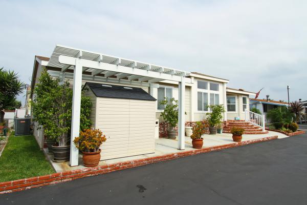 Fountain Valley Mobile Estates 139 PecanFountain Valley, CA 92708
