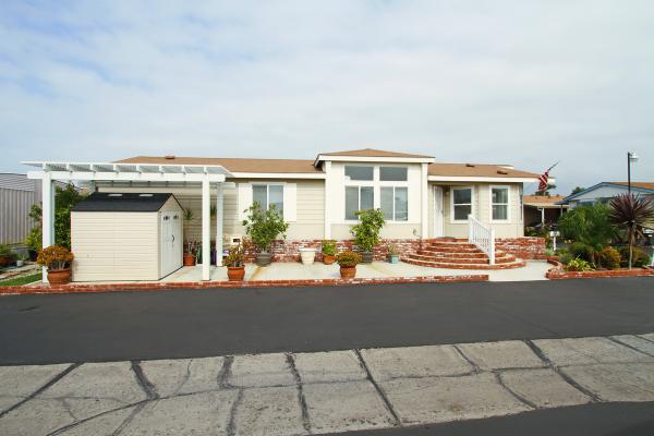Fountain Valley Mobile Estates 139 PecanFountain Valley, CA 92708