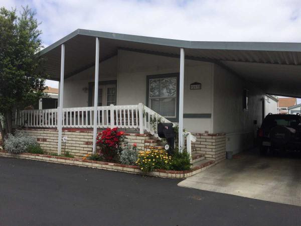 Fountain Valley Mobile Estates 203 Roadrunner Lane, 9320 Talbert AvenueFountain Valley, CA 92708