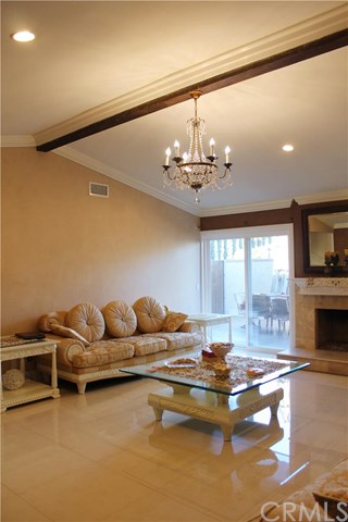 2202Cedar Ln, Tustin, United States 92780