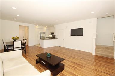 1408 Georgia St, Tustin, United States 92782