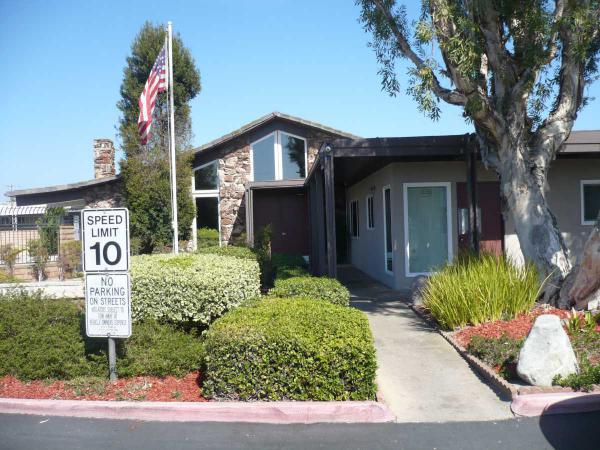 La Belle Fontaine Mobile Estates 200 N GrandAnaheim, CA 92801