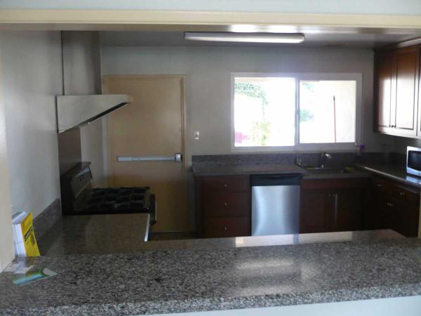 La Belle Fontaine Mobile Estates 200 N GrandAnaheim, CA 92801