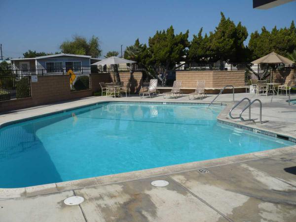 La Belle Fontaine Mobile Estates 200 N GrandAnaheim, CA 92801