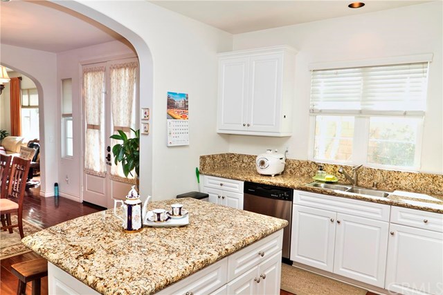 3120 W Anacapa Way, Anaheim, United States 92801