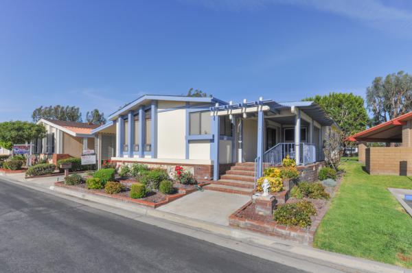 Anaheim Shores 1919 Coronet Ave #139Anaheim, CA 92801