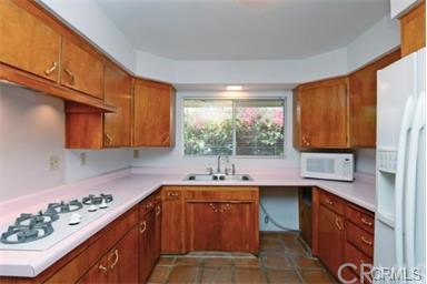 1006 N Moraga St, Anaheim, United States 92801