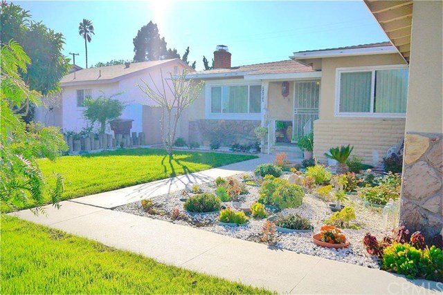 2209 South Waverly Drive, Anaheim, CA 92802