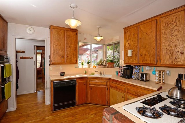 1557 W Crone, Anaheim, United States 92802