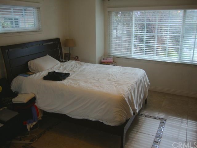 1677 W Palais Rd, Anaheim, United States 92802