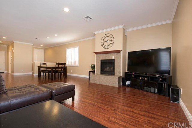 810 South Knott Avenue, Anaheim, CA 92804