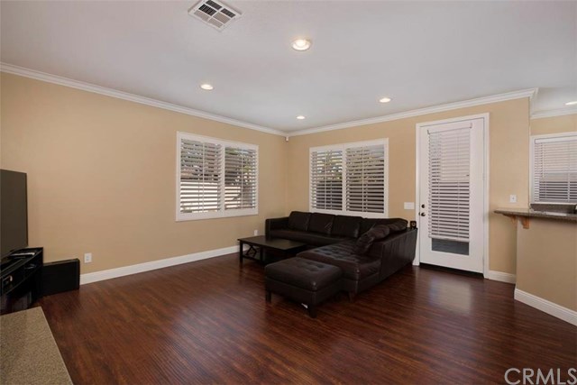 810 South Knott Avenue, Anaheim, CA 92804