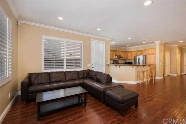 810 South Knott Avenue, Anaheim, CA 92804