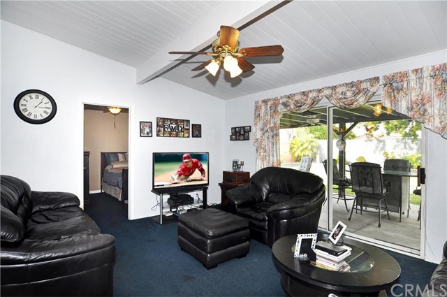 9701 Kennelly Lane, Anaheim, CA 92804