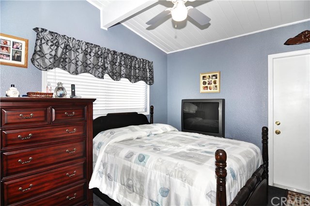 9701 Kennelly Lane, Anaheim, CA 92804