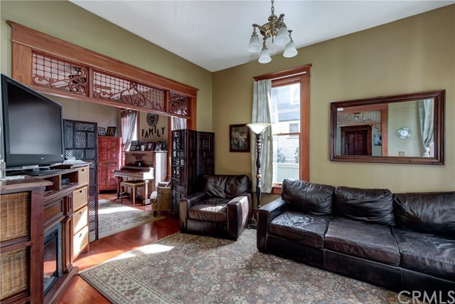 198 North Vintage Lane, Anaheim, CA 92805