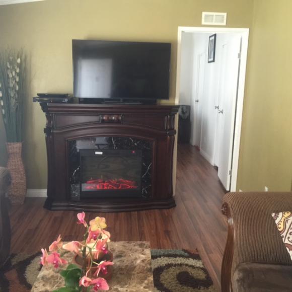 Del Este Mobile Estates 1241 N. EastAnaheim, CA 92805