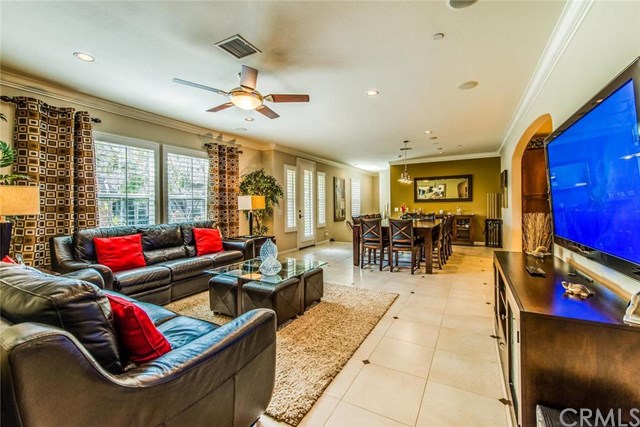 674 East Valencia Street, Anaheim, CA 92805