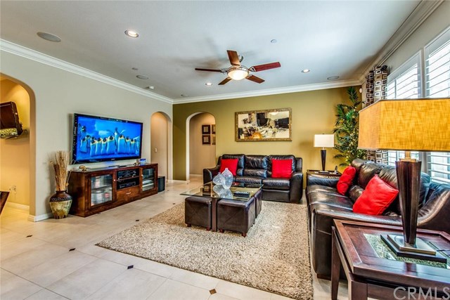674 East Valencia Street, Anaheim, CA 92805