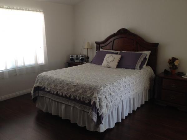 Anaheim Royal MHP 1250 N State College #101Anaheim, CA 92806