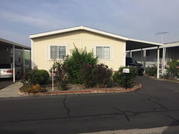 Anaheim Royal MHP 1250 N. State College Blvd.#94Anaheim, CA 92806