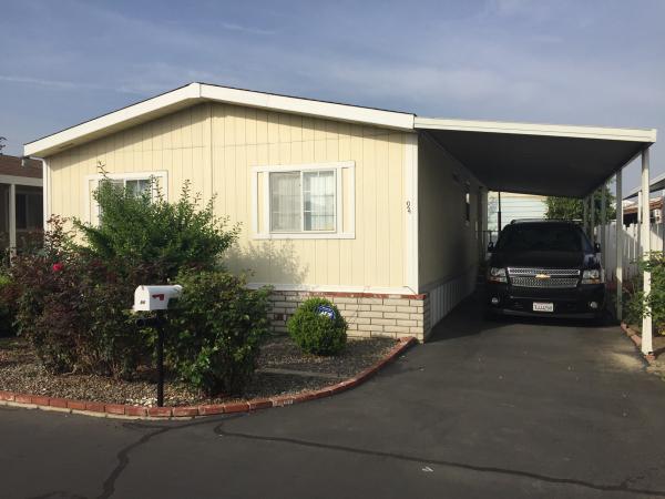 Anaheim Royal MHP 1250 N. State College Blvd.#94Anaheim, CA 92806