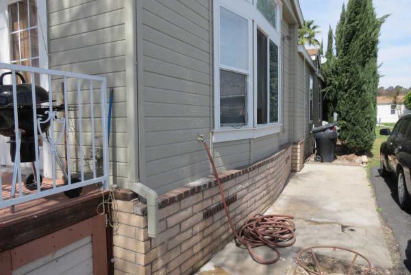 Friendly Village 5815 lapalma #214Anaheim, CA 92807