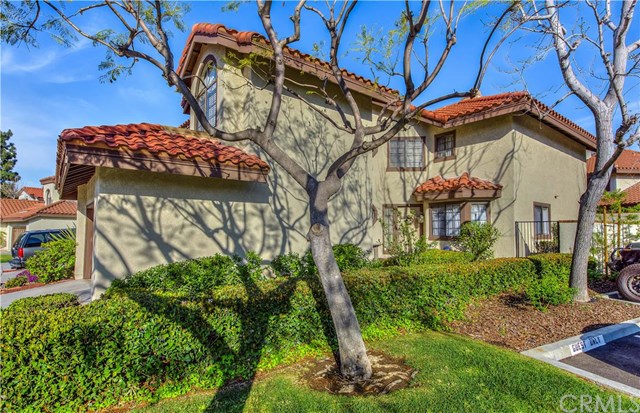 715 South Amethyst Lane, Anaheim Hills, CA 92807
