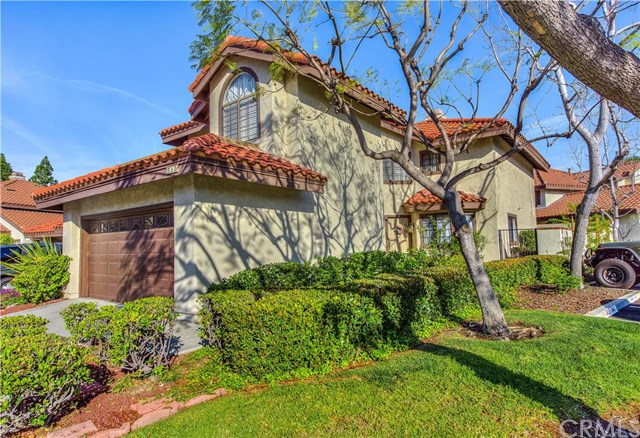 715 South Amethyst Lane, Anaheim Hills, CA 92807
