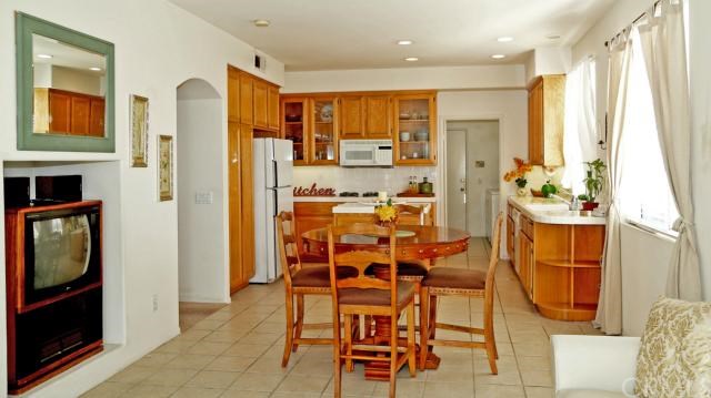 Brea, CA 92821