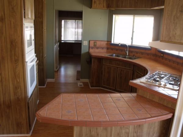 Lake Park Brea691 Forest Lake Dr.Brea, CA 92821
