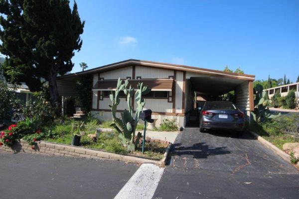 Hollydale Mobile Home Estates 5700 Carbon Canyon #77Brea, CA 92821