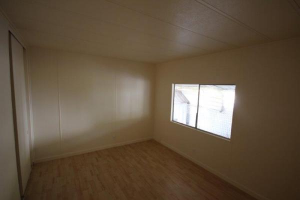Hollydale Mobile Home Estates 5700 Carbon Canyon #77Brea, CA 92821