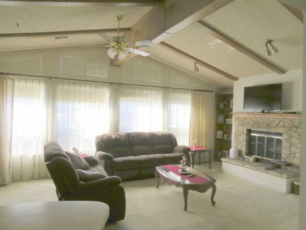 Crestmont Estates 1051 Site Dr. #163Brea, CA 92821