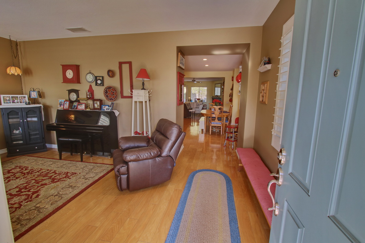 837 Launer Road, Brea, United States 92821