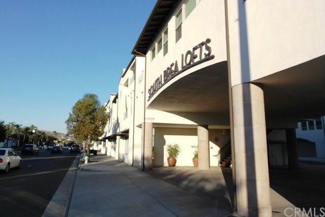 576 South Brea Boulevard, Brea, CA 92821