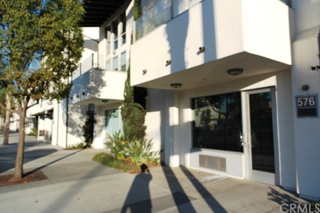 576 South Brea Boulevard, Brea, CA 92821