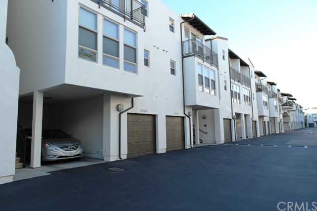 576 South Brea Boulevard, Brea, CA 92821