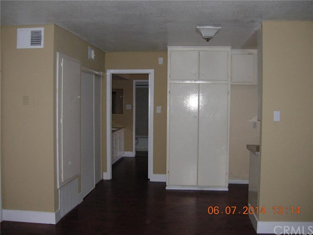 400 N Acacia Avenue, Fullerton, CA 92831