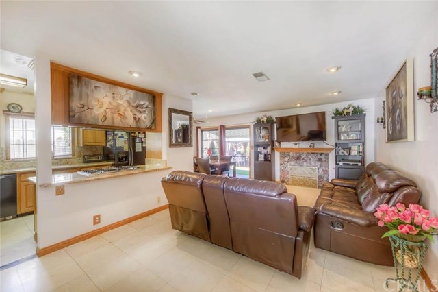 1744 West Houston Avenue, Fullerton, CA 92833