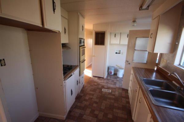 Thunderbird Mobile Lodge 13102 Partridge #19Garden Grove, CA 92843