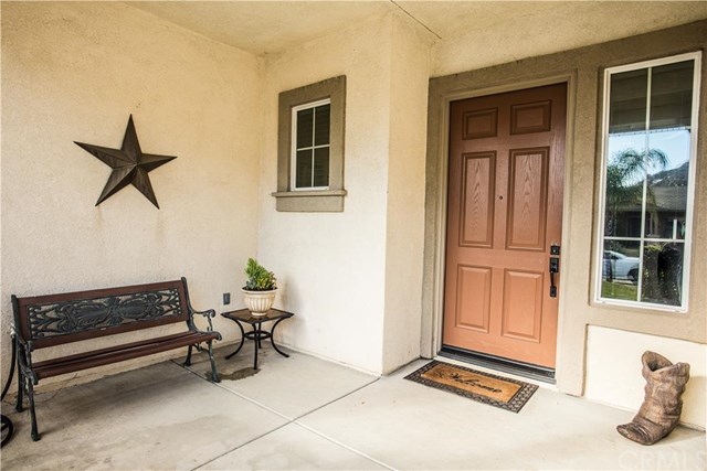 565 Draft Horse Place, Norco, CA 92860