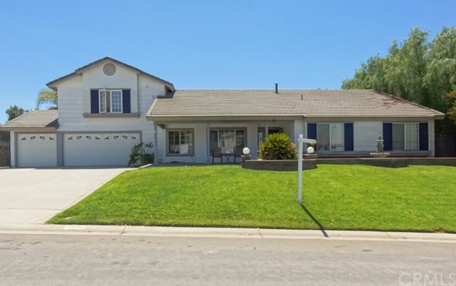 2450Broken Lance Dr, Norco, United States 92860