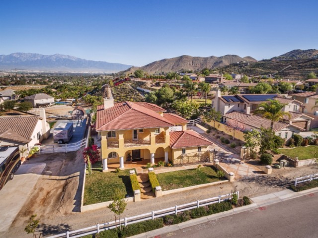 209 Cavaletti Ln