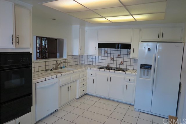 2711 N Beechwood St, Orange, United States 92865