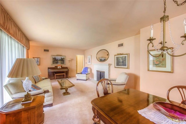 1422 East Palm Avenue, Orange, CA 92866